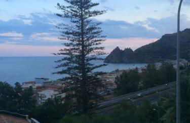 Frank Sinatra - Appartamento vicino Taormina - Foto 10