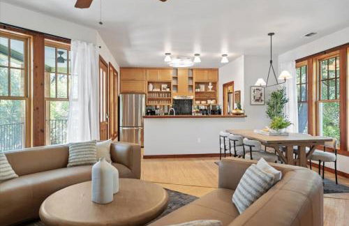 Urban Cowboy Villas - Heart of 704 - Foto 18