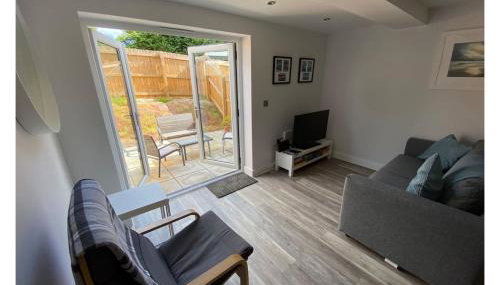 Rainbow View - Modern, central 1-bed flat, free on-site parking - Foto 2, Garden