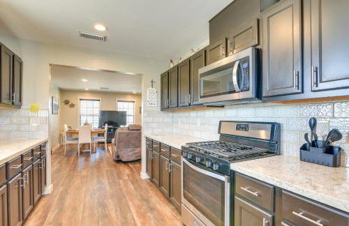 Families Welcome! Home 2 Mi to Galveston Beach - Foto 7