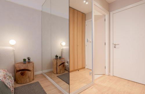 Stylish & Spacious Flat near the Beach by HostWise - Photo 12