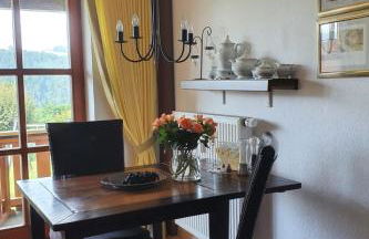 Apartment Gemütliche Ferienwohnung mit Blick auf die Donau by Interhome - Foto 3