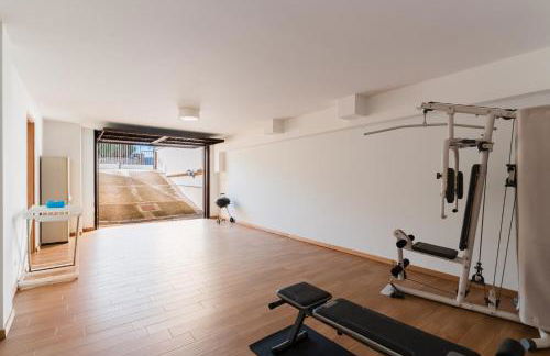 Intera villa ad uso esclusivo con 2 bagni 4 camere da letto,garage,giardino,area fitness,lavatrice,wifi - Foto 29