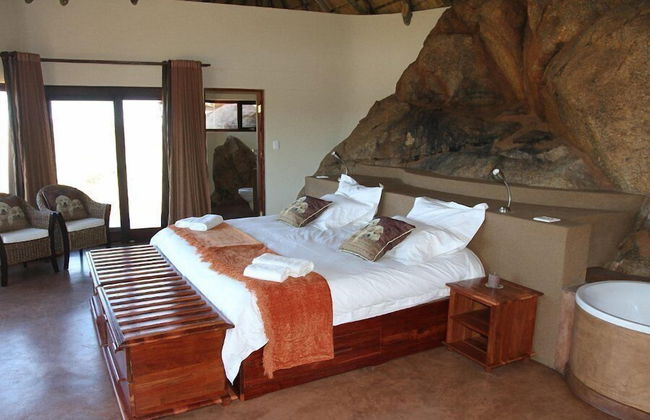 Namibgrens Guest Farm - Photo 7