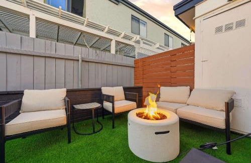 Explore North Park Chic 2br with Fire Pit Sleeps 6 - Foto 44