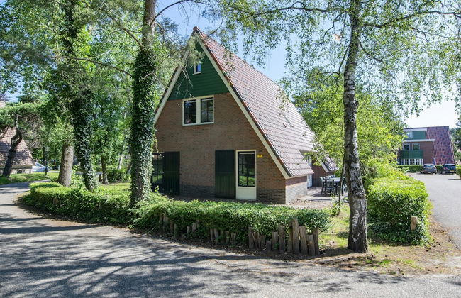 Holiday Home Near Breda & De Biesbosch Park - Photo 1