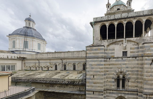 JOIVY Exclusive 3-bedroom flat near Cathedral of Genoa - Foto 61