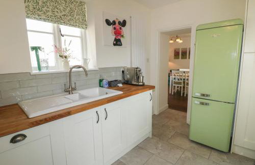 Holmefield - Photo 12