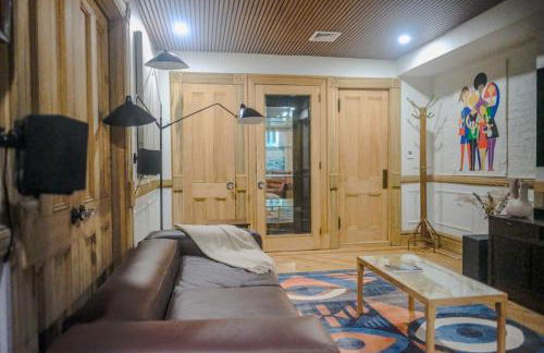 Charming Garden Lvl Brownstone - Foto 2