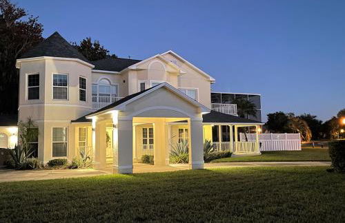 Lakefront Getaway LG South Facing Pool Hot Tub Pool Table & BBQ - 2 miles Disney - Foto 45