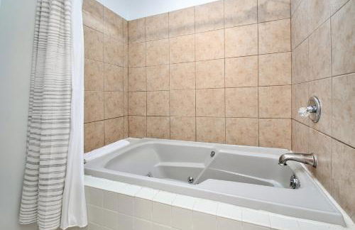 The Tulip Tree House - Photo 27