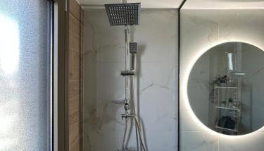 La Viella - Foto 4, Shower