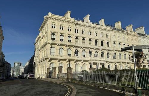 Elliott Terrace by Pureserviced. - Foto 62