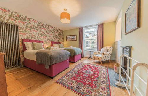 Tastefully decorated, family friendly property, central Kirkby Lonsdale, parking and EV charger - Photo 23