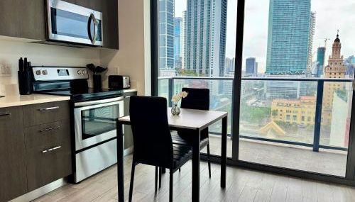 Heart of Downtown Miami - Foto 2, stove, dishwasher, toaster