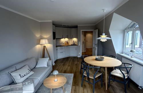 Westerland - Hochwertige und zentrale Ferienwohnung mit zwei sonnigen Balkonen - Foto 1