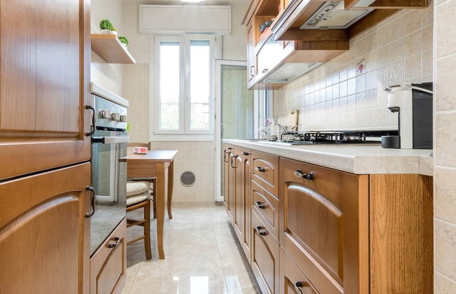 JOIVY Milano Fiera Cozy & Elegant Apartment - Photo 15