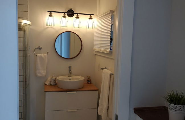 M. Hooper Downtown Luxury - Photo 53