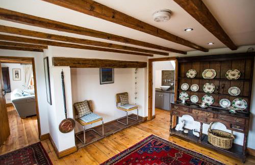 Beautiful 3 Bedroom Cottage - Picturesque Retreat - Foto 15