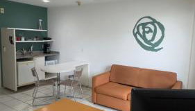 Praia do Canto Apart Hotel - Quarto sala e varanda - Foto 4