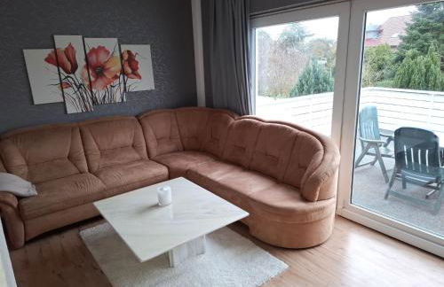 Apartment Private Ferienwohnung in Nordenham- großer Balkon by Interhome - Photo 1