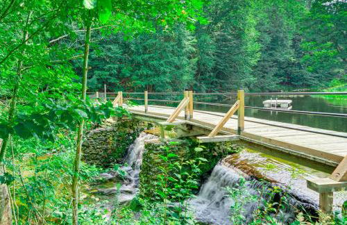 Hawley Home with Deck 4 Mi to Berkshire East Resort - Foto 27