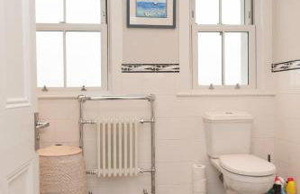 Ultimate Coastal Luxury - 5 Bed, Spacious, Parking, Hot Tub - Foto 70