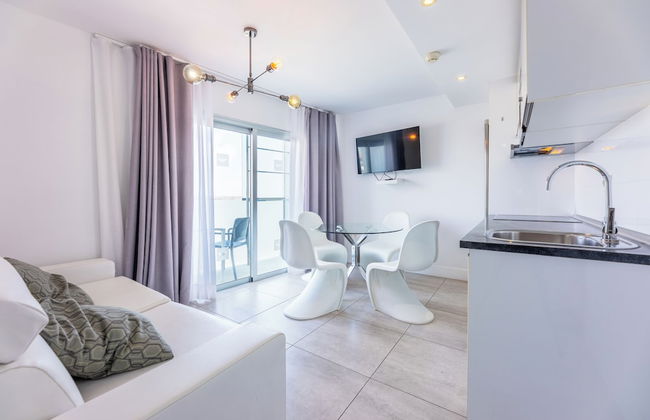 Bristol Sunset Beach - Holiday Apartments - Photo 87