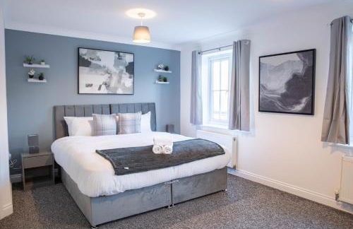 Contractor‑Heaven 5BR Home 4.5 Baths Wakefield - Foto 22