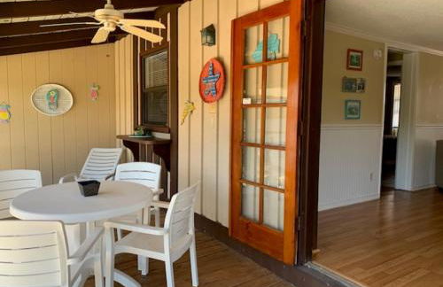 River Wilderness Waterfront Cabins - Photo 10