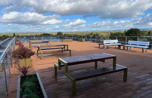 BeeStay - Cosy 1 bed flat in the heart of Cheadle Hulme - Photo 23