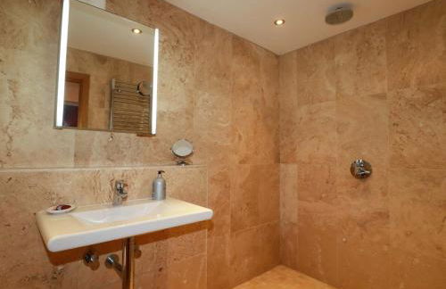 Kerslake House - Photo 23