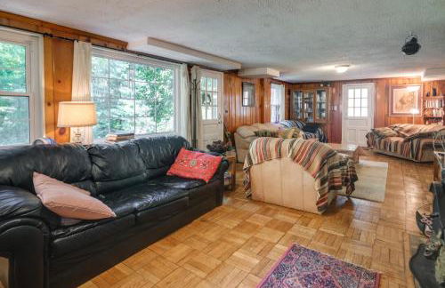 3 Mi to NIH! Spacious Bethesda Apt with Yard - Photo 12