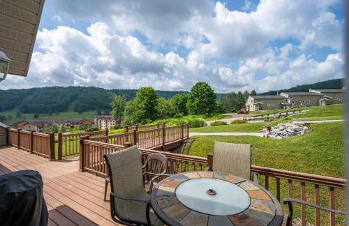 Updated townhome - Walk to Holiday Valley - Foto 39