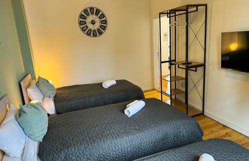 ImmoStay Ferienhaus mit Garten & Free Parking - Foto 21