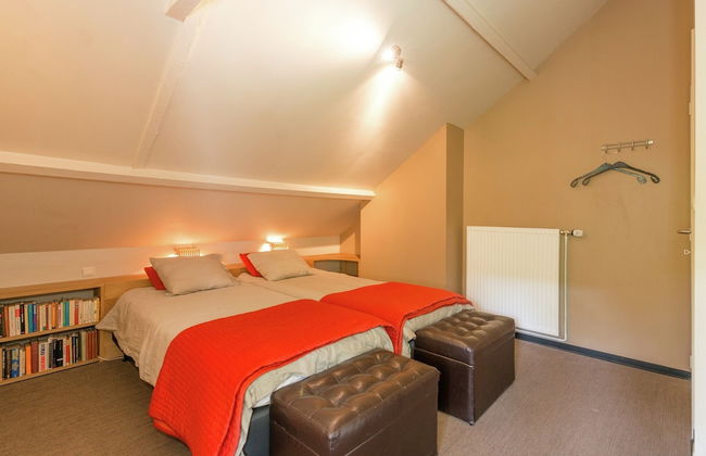 Beautiful Holiday Home in Redu With Whirlpool - Foto 2