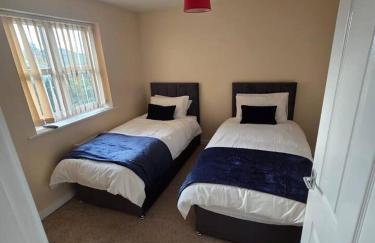 Spacious House | Perfect for Contractor Stays - Foto 1