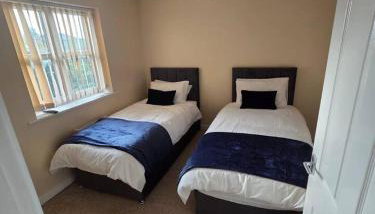 Spacious House | Perfect for Contractor Stays - Foto 1