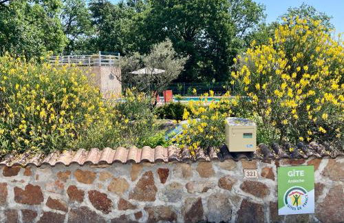 SOUS UN OLIVIER Gîte Le Mûrier, au calme avec climatisation et piscine - Foto 15