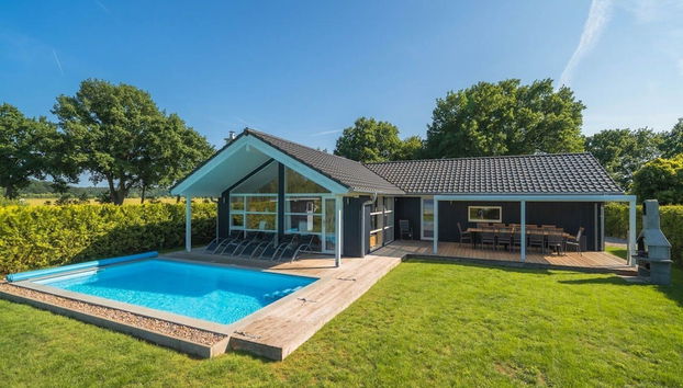 Ferienhaus mit Pool und Sauna am Duemmer See - Foto 2, Imagem principal