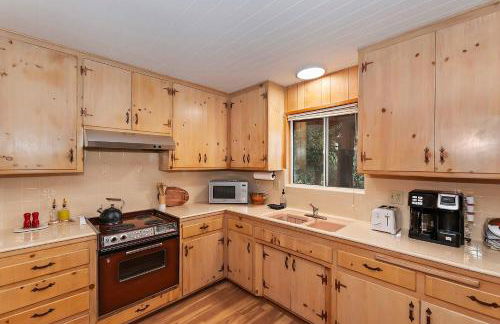 The Lazy Bear Cabin - For 6 - Foto 14