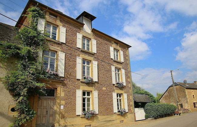 Unique Holiday Home in Virton with Hot Tub - Foto 76