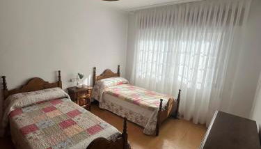 Piso Super Espacioso en Cambados Centro - Foto 3