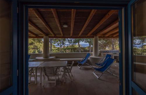 Ustica Mari e Carlo Contrada Ogliastrello - Foto 15