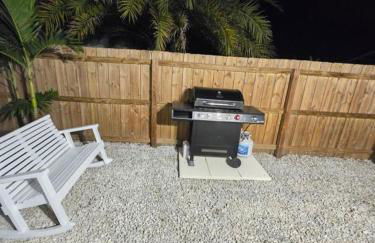 Pool house Best location in Wesley Chapel - Photo 71