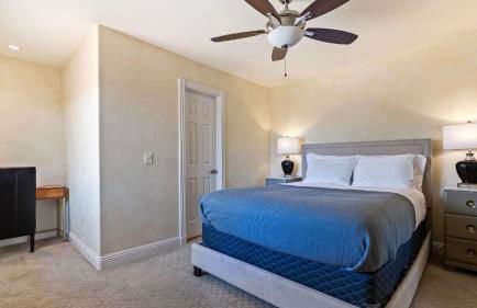 Chardonnay Charm by Avantstay Luxe Group Retreat w/ Pool Mins to Wineries - Foto 54