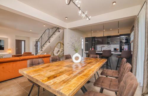 Villa surrounded by nature - Photo 43