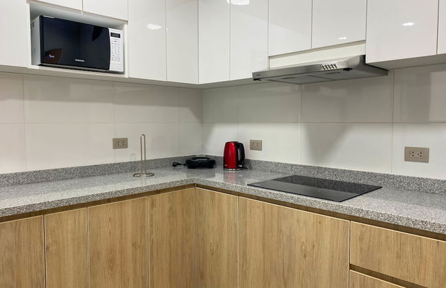 w Captivating 2BR With Balcony in Miraflores - Foto 10
