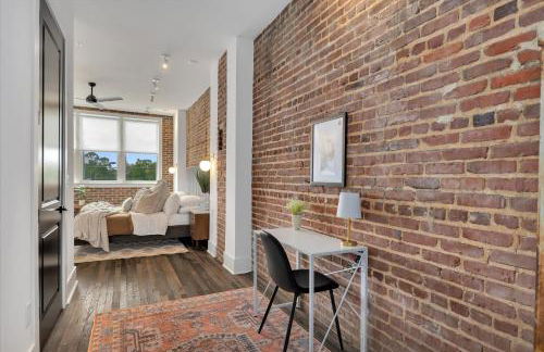 204- Modern retreat w elevator & BBQ - Foto 15