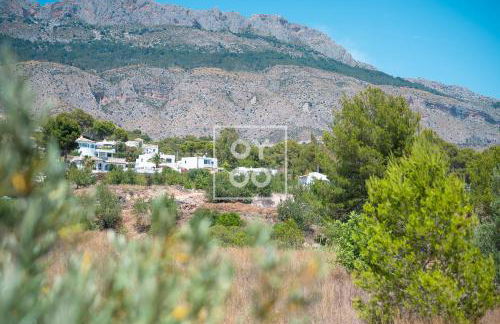 Villa Tutti sur Mer - authentic boho style - private pool - mountain views - by Oyoostays - Foto 45